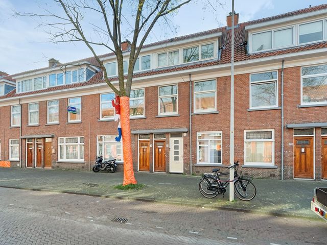 Marktweg 74, 's-Gravenhage