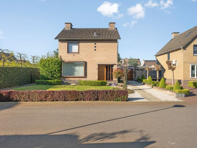 Panneshofstraat 20, Holtum