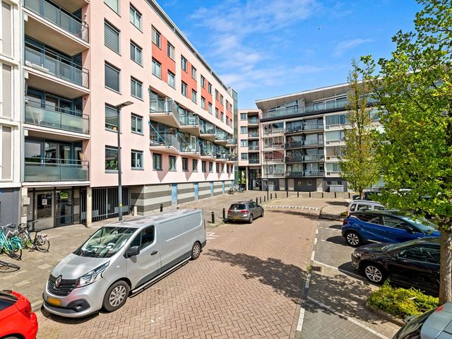 Vincent van Goghlaan 133, Maassluis