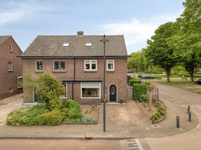 Patrimoniumlaan 111, Veenendaal