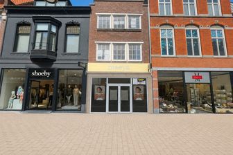 Winkelruimte van 157 m² aan de Heuvelstraat 97 in Tilburg!