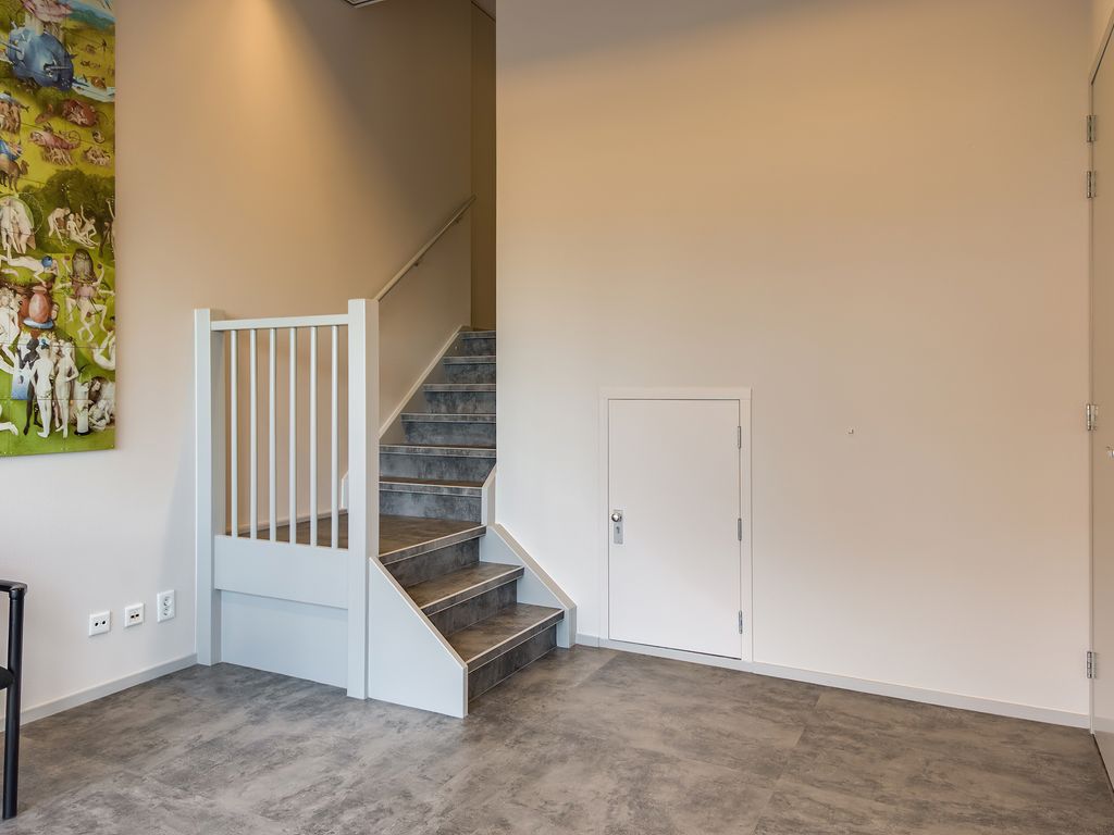 Onderwijsboulevard 572, 'S-HERTOGENBOSCH