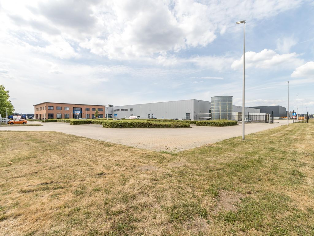 Vorstengrafdonk 63, Oss