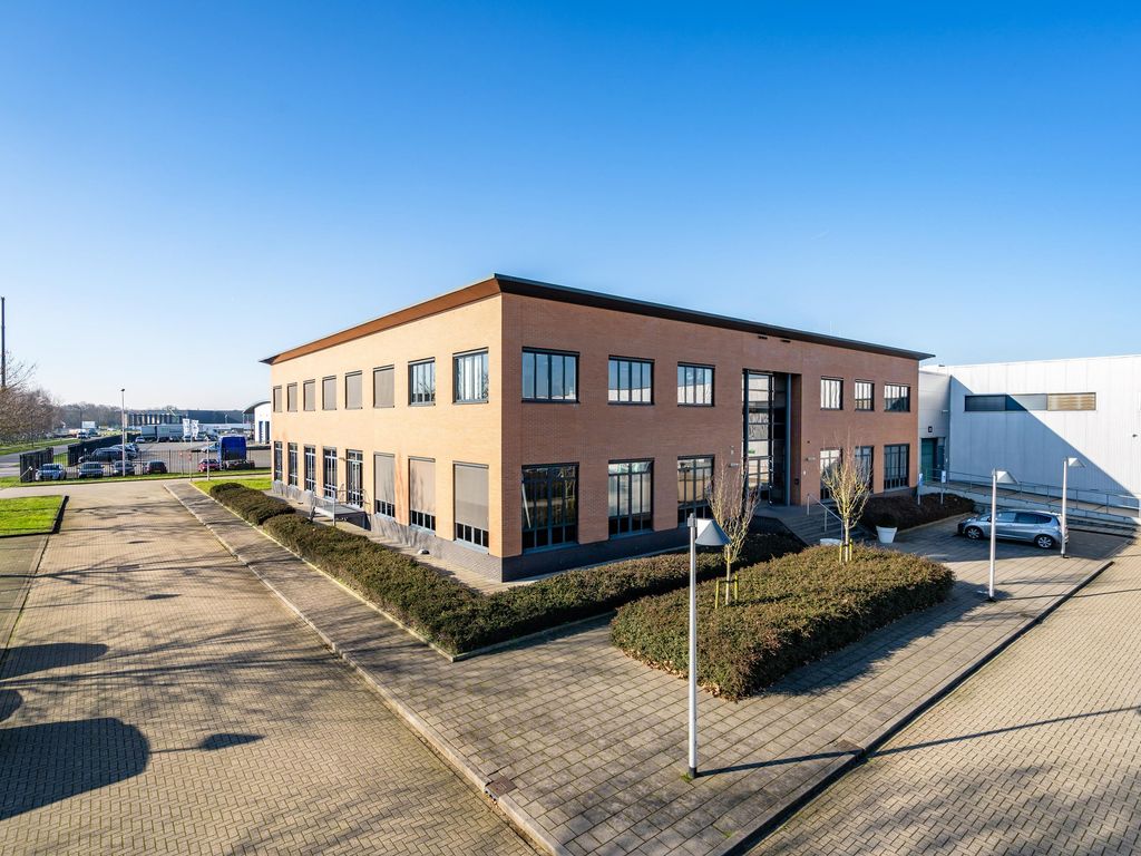 Vorstengrafdonk 63, Oss