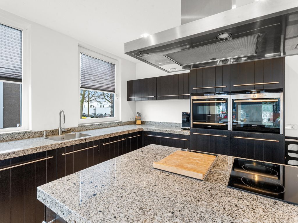 Industrieweg 7, MIERLO