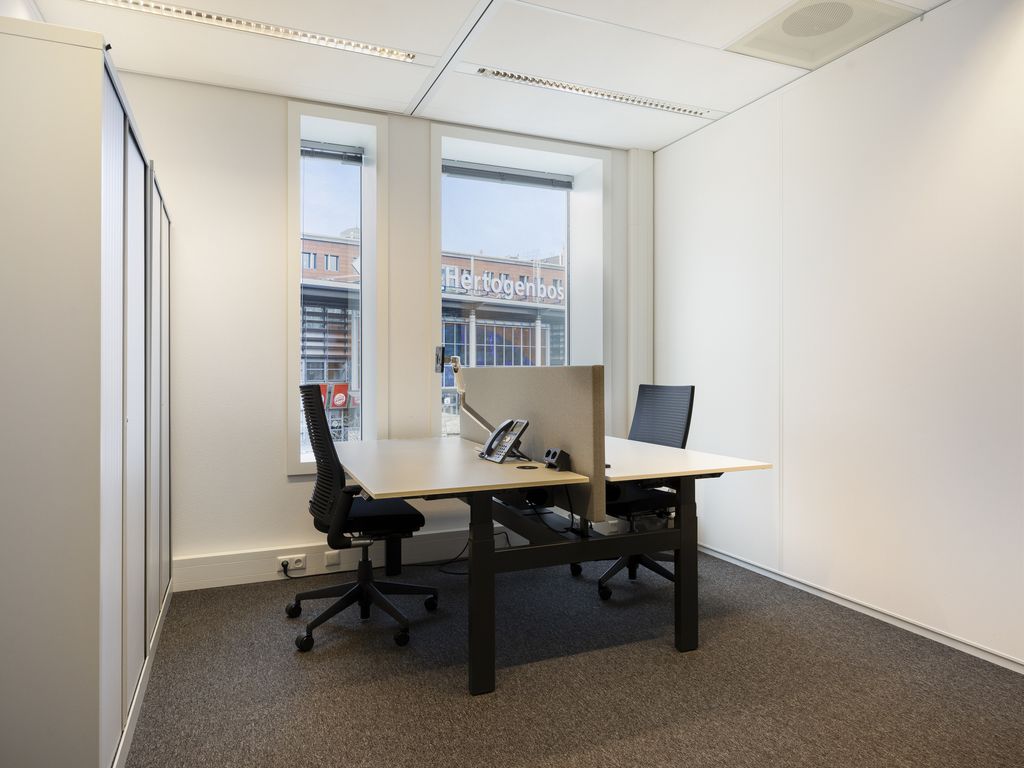 Stationsplein 8, 'S-Hertogenbosch