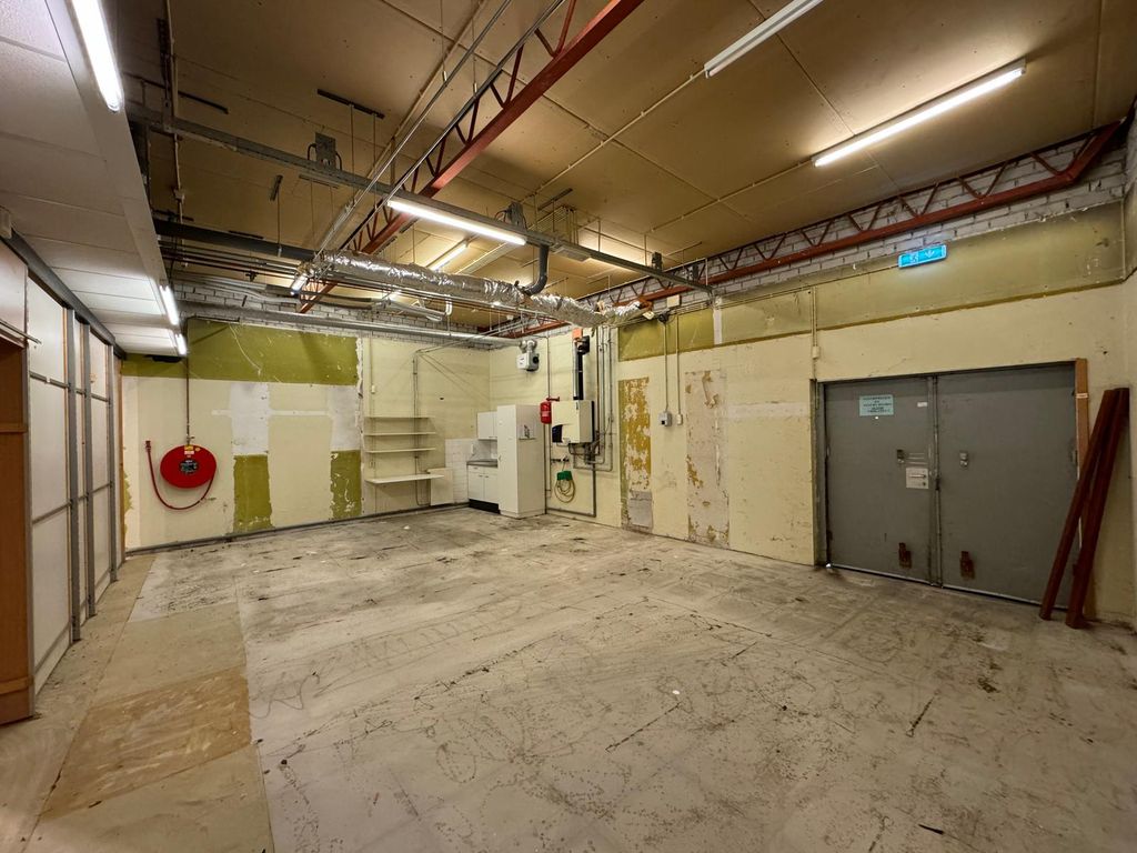 Veestraat 55, Helmond