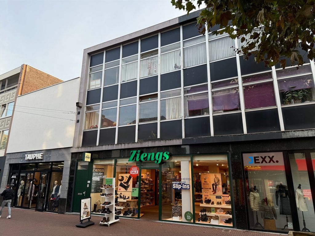 Veestraat 55, Helmond