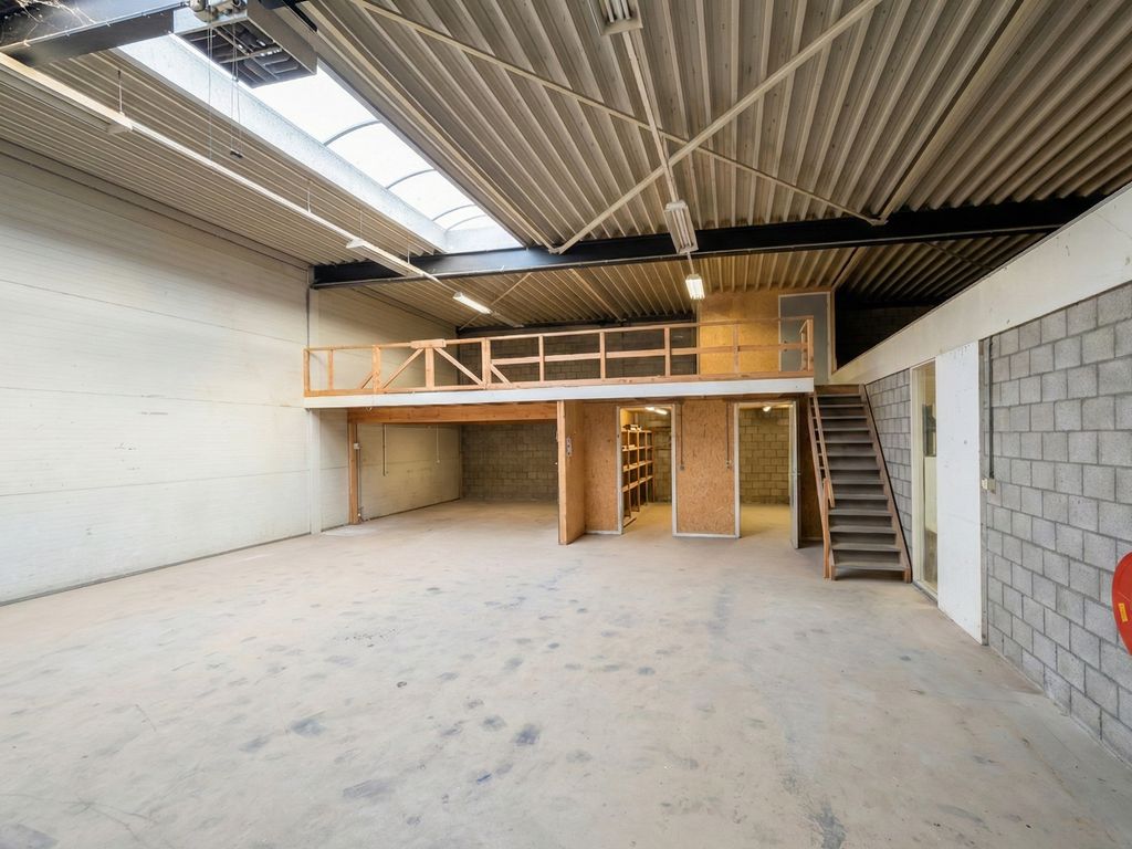 Zandweistraat 4, Waardenburg