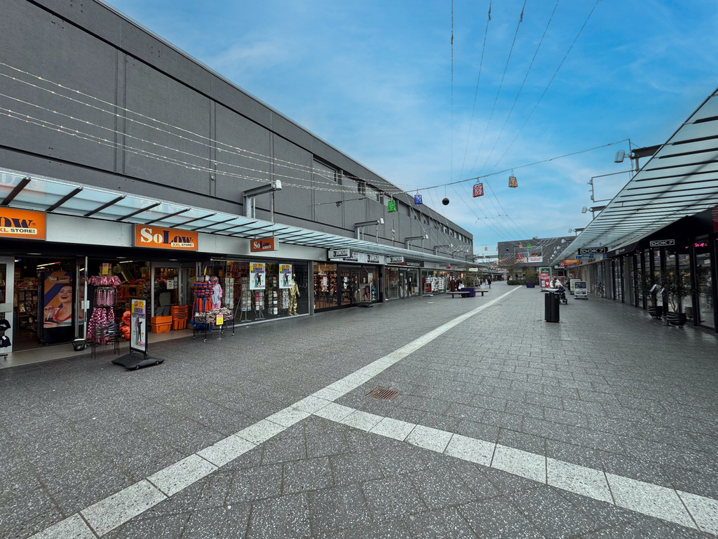 Winkelcentrum Woensel 112, Eindhoven