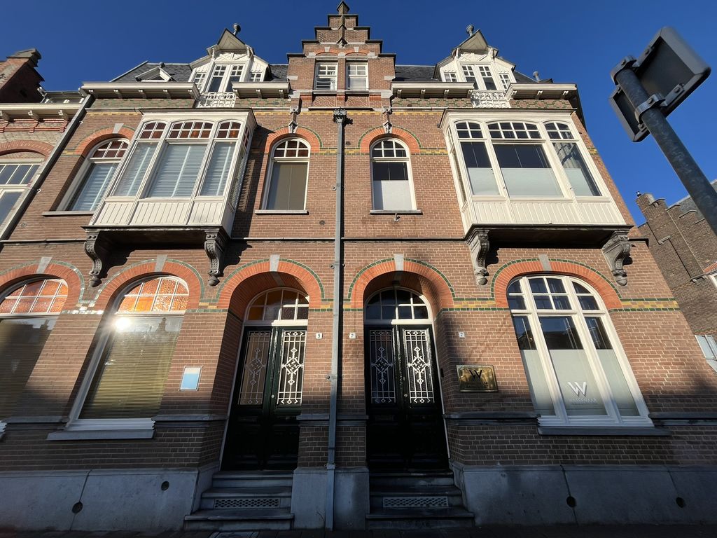 Oranje Nassaulaan 9, 'S-Hertogenbosch