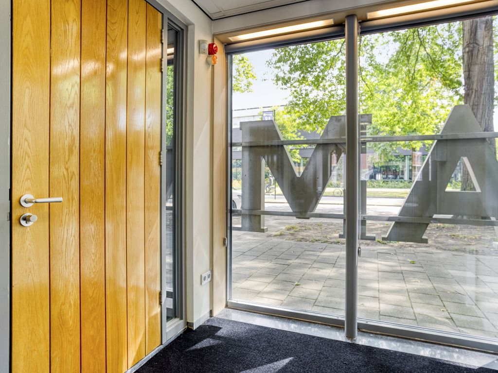 Raadhuislaan 15, Oss