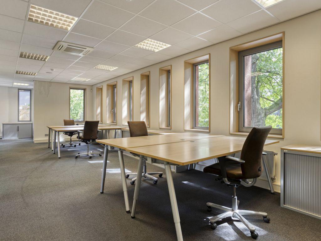 Raadhuislaan 15, Oss