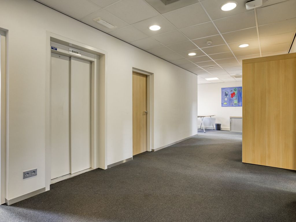 Raadhuislaan 15, Oss