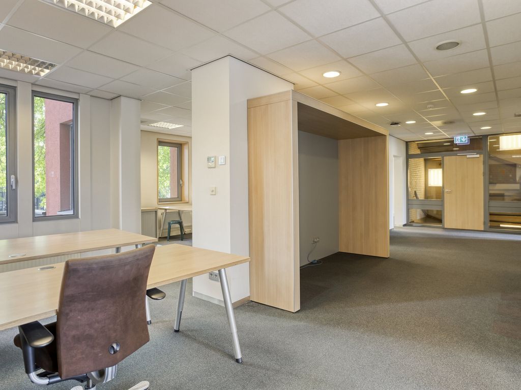 Raadhuislaan 15, Oss