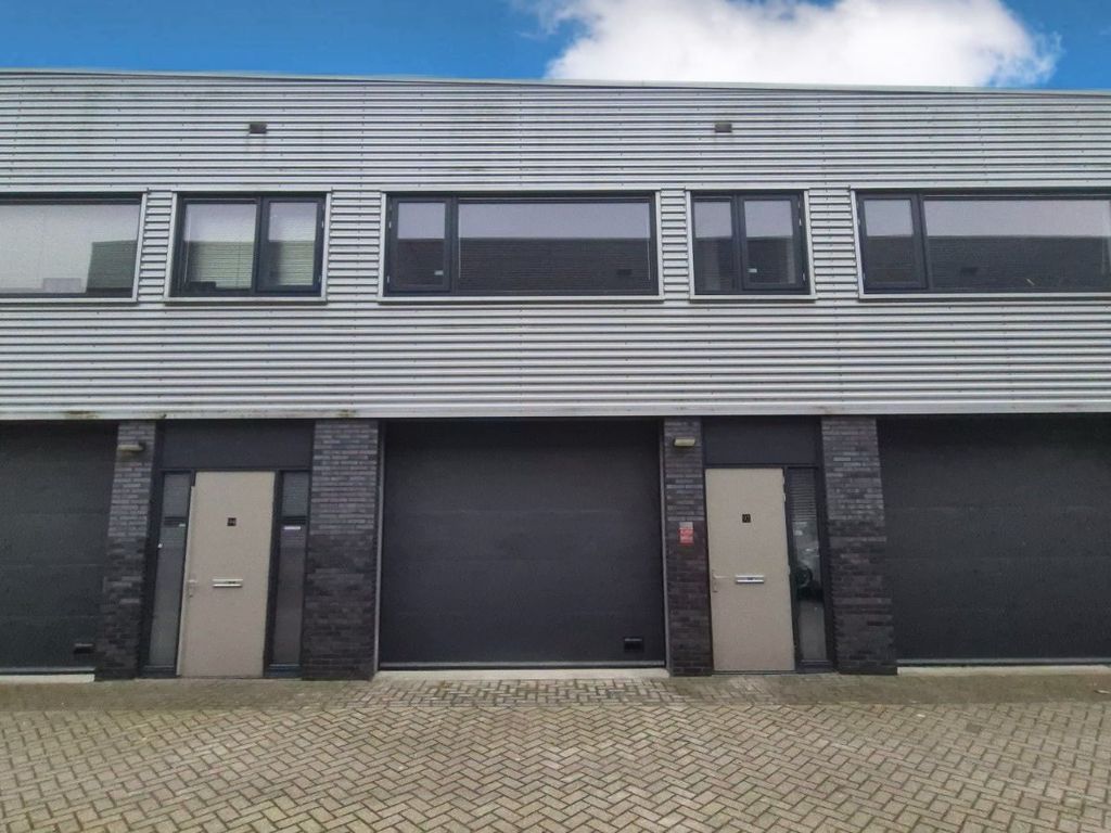 Kievitsven 92, Rosmalen