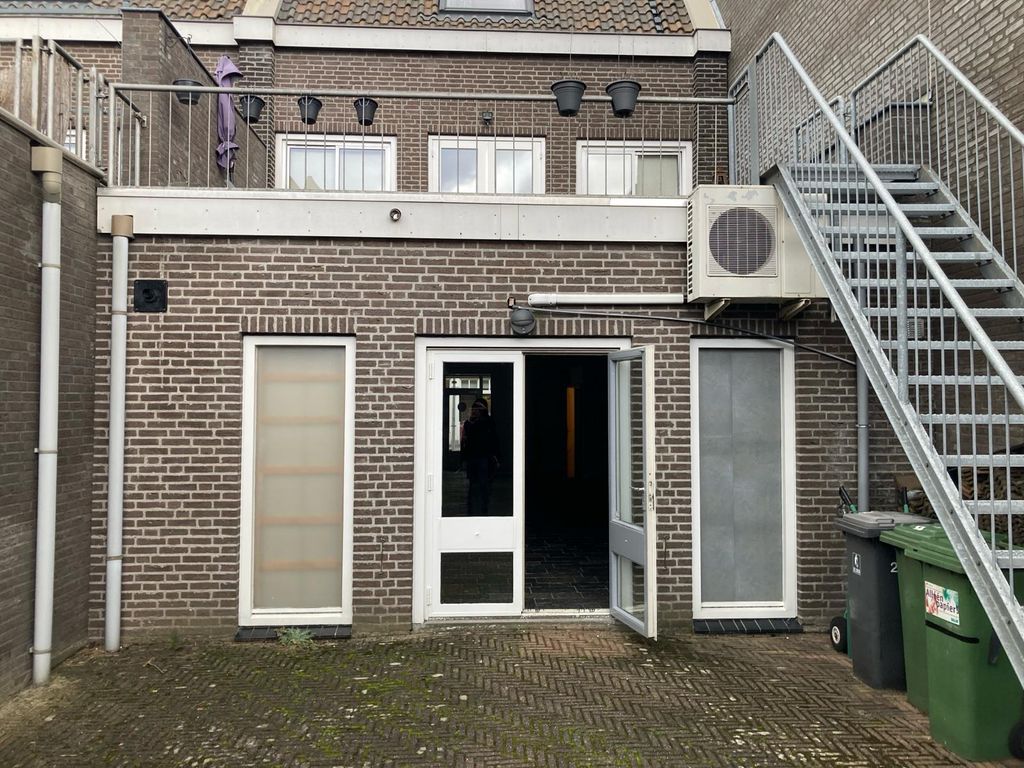 Sniederslaan 9, Bladel