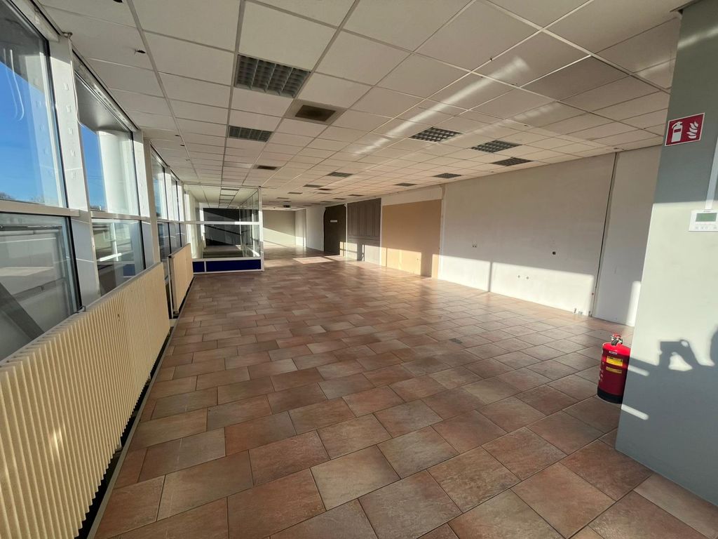 Ringbaan-Zuid 9a, Tilburg