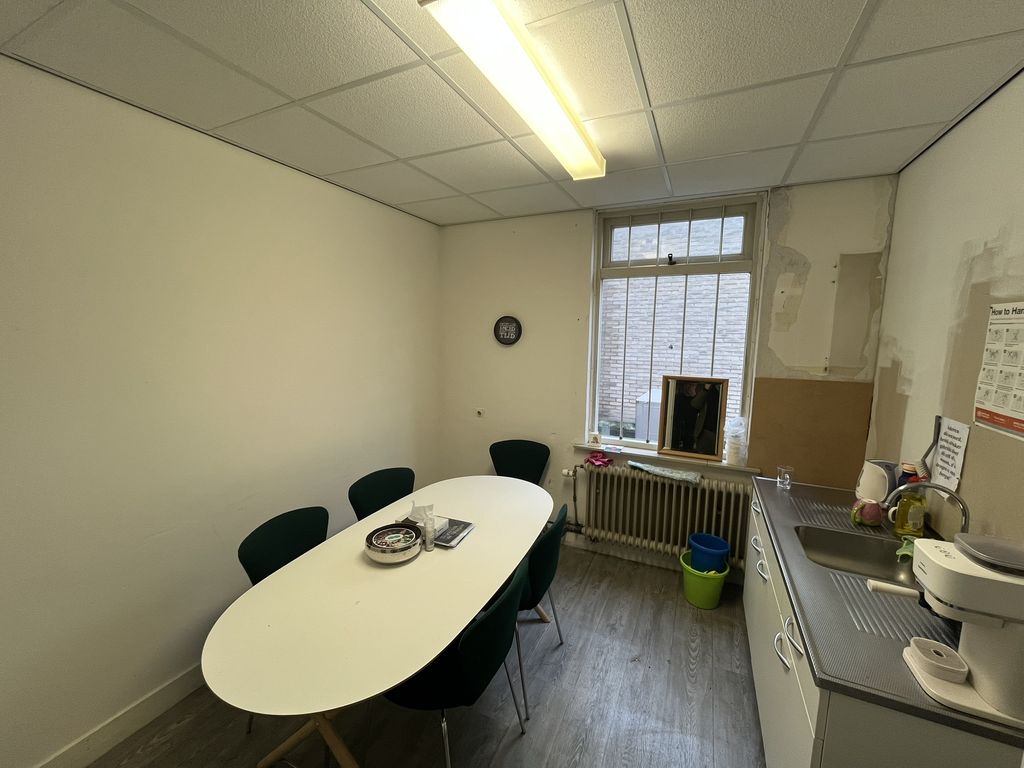 Heuvelstraat 27, Tilburg