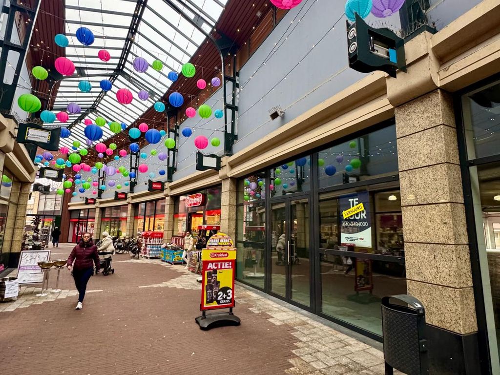 De Kerverij 24-26, VALKENSWAARD