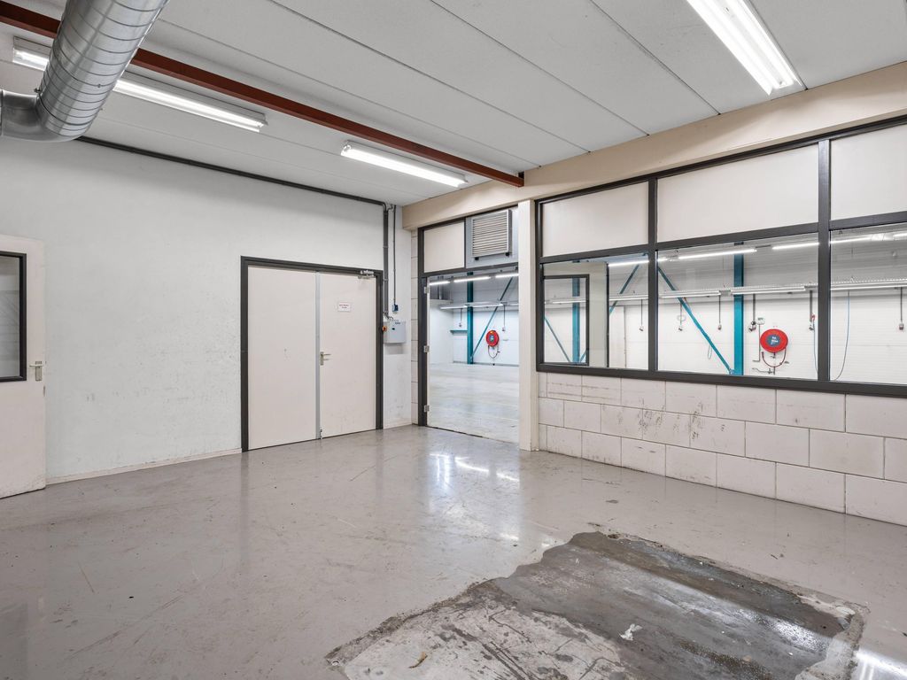 Vlamovenweg 20, HELMOND