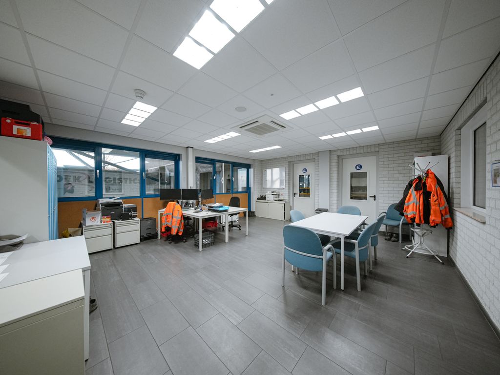 Waterbeemd 1, Helmond