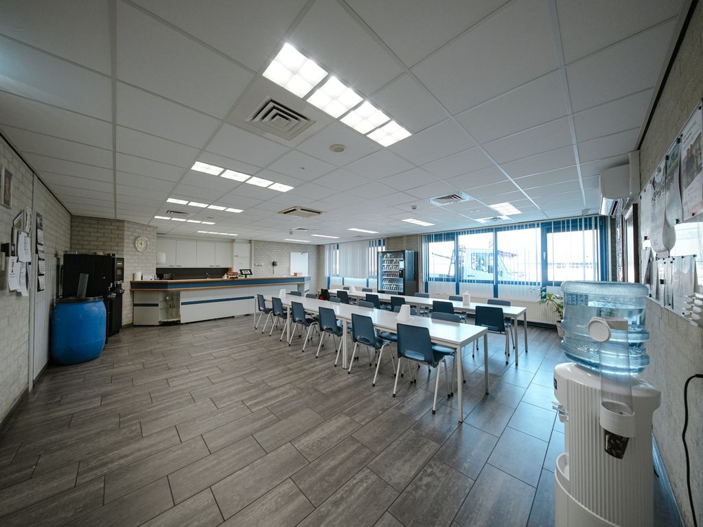 Waterbeemd 1, HELMOND