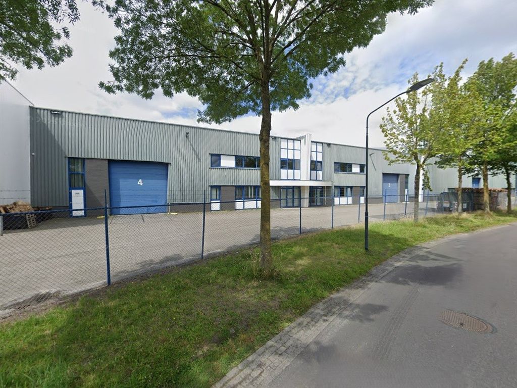 Waterbeemd 1, HELMOND