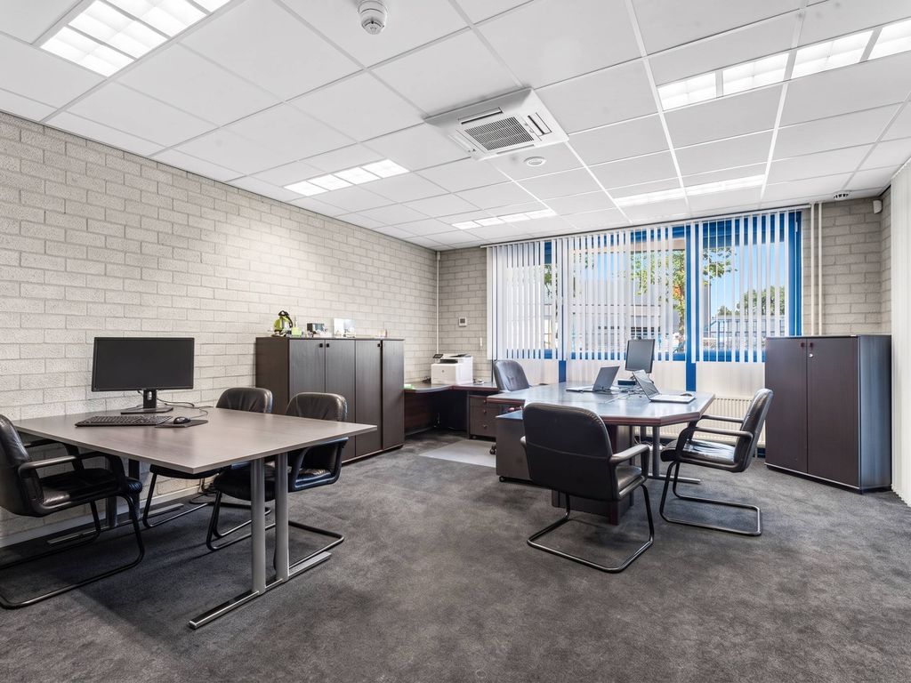 Waterbeemd 1, HELMOND