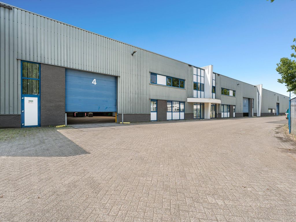 Waterbeemd 1, HELMOND