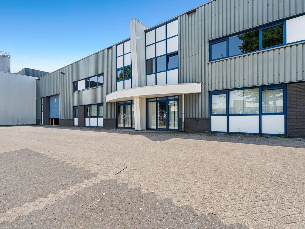 Waterbeemd 1, HELMOND
