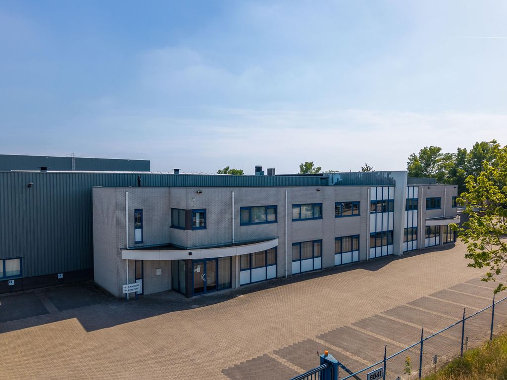 Waterbeemd 1, HELMOND