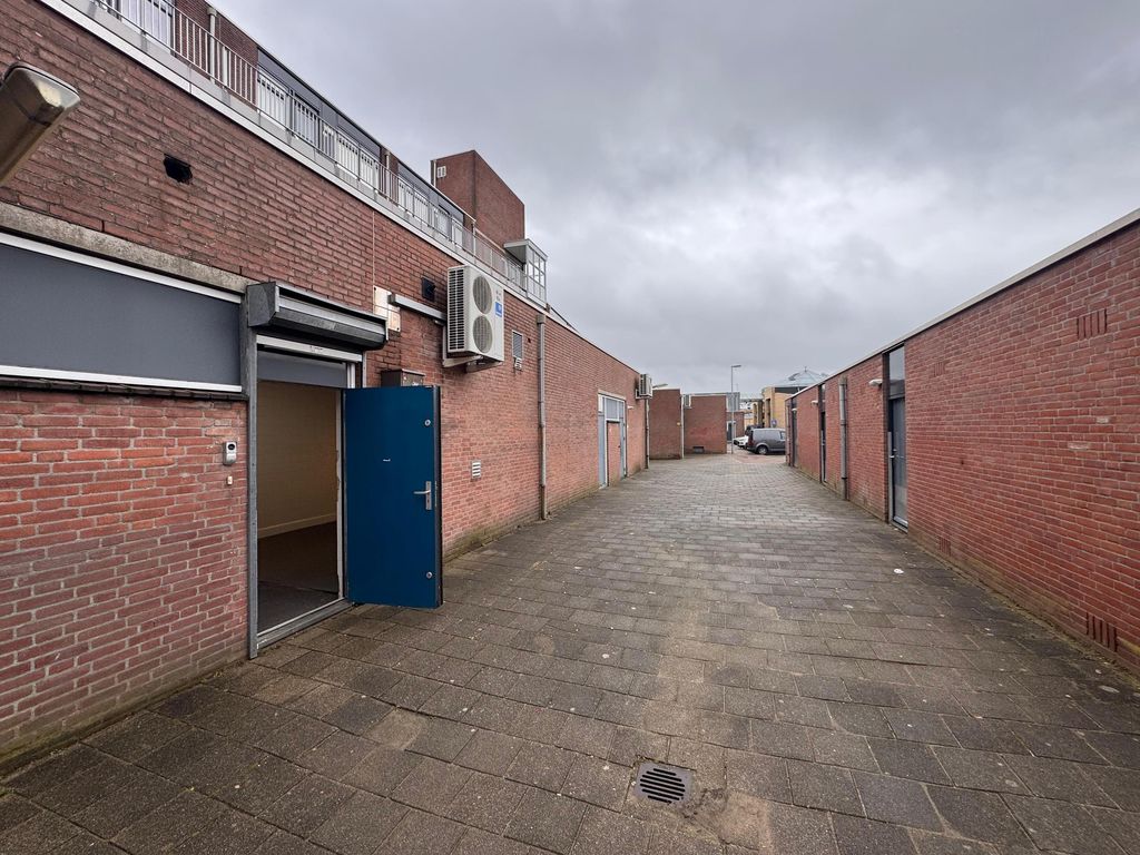 Meiveld 158, VELDHOVEN