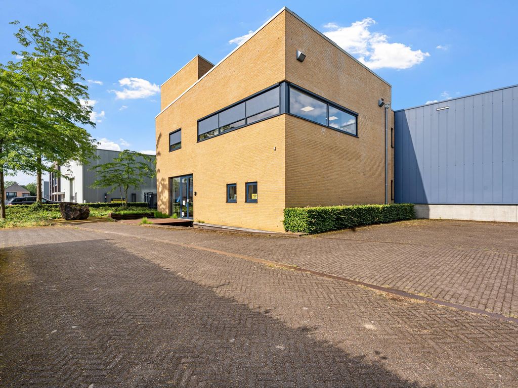 Staarten 10a, Boxtel