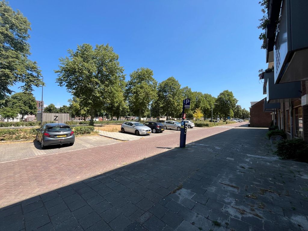 Van Veldekekade 6, 'S-Hertogenbosch