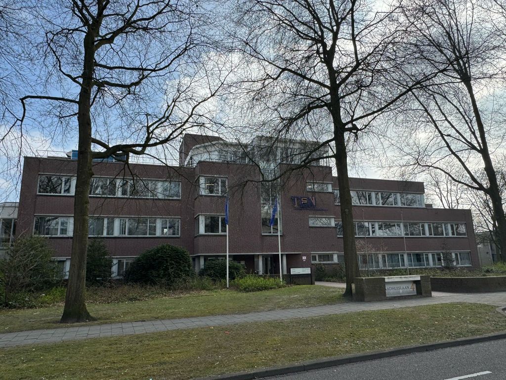 Raadhuislaan 4, Oss