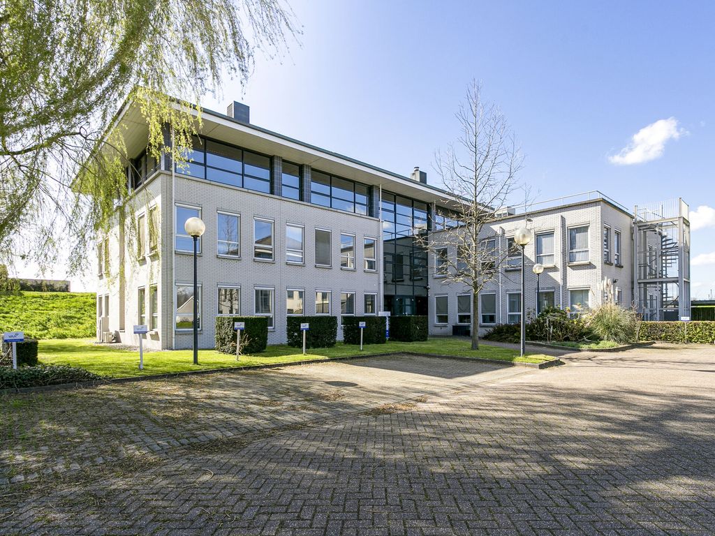Rietbeemdenborch 16, ROSMALEN