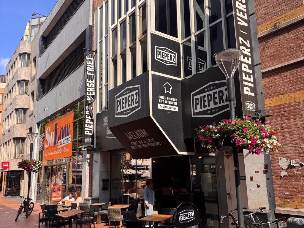 Jan van Hooffstraat 3, Eindhoven