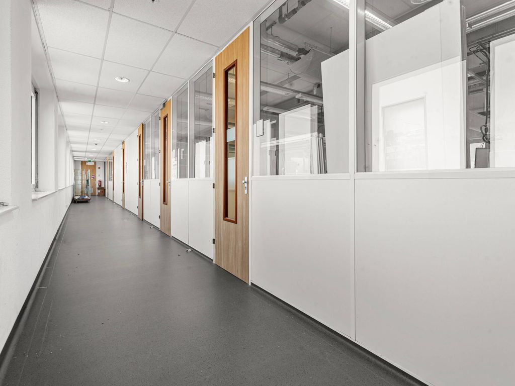 Parallelweg 64, 'S-Hertogenbosch