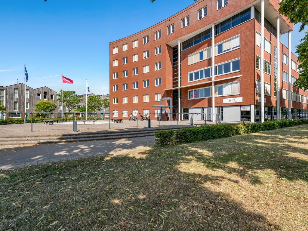 Parallelweg 64, 'S-Hertogenbosch
