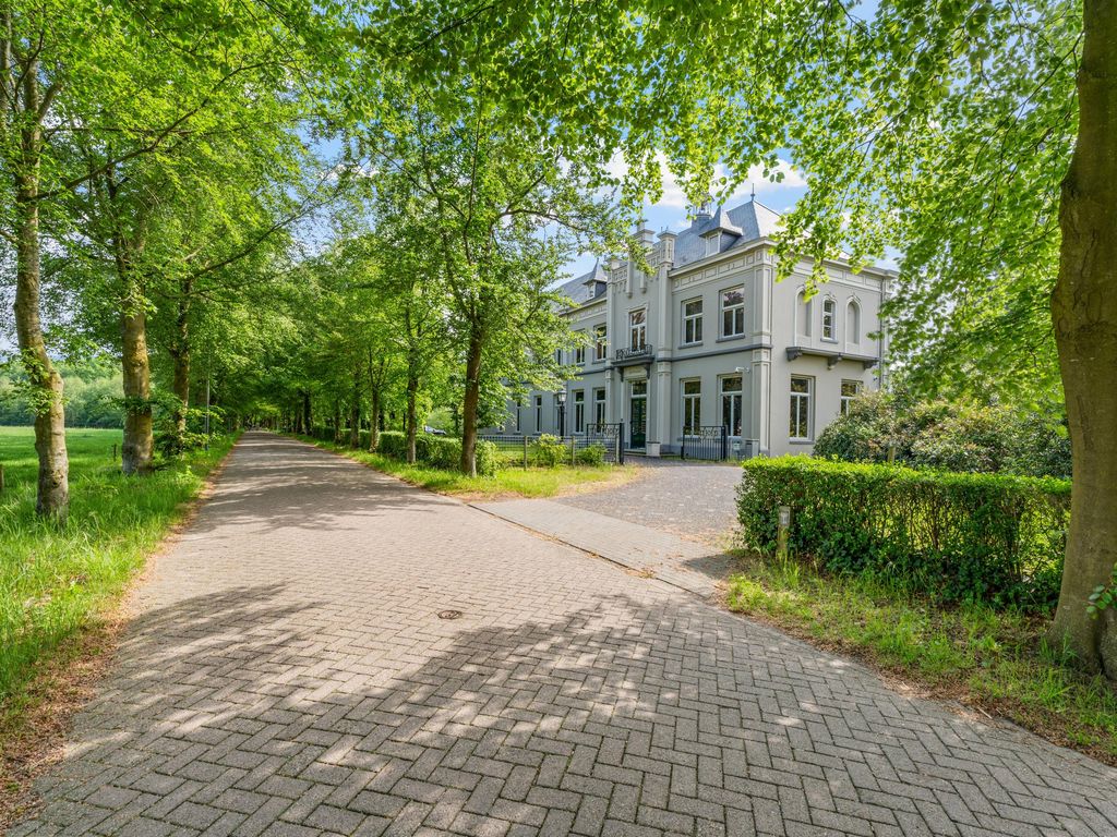 Sparrendaalseweg 5, Vught