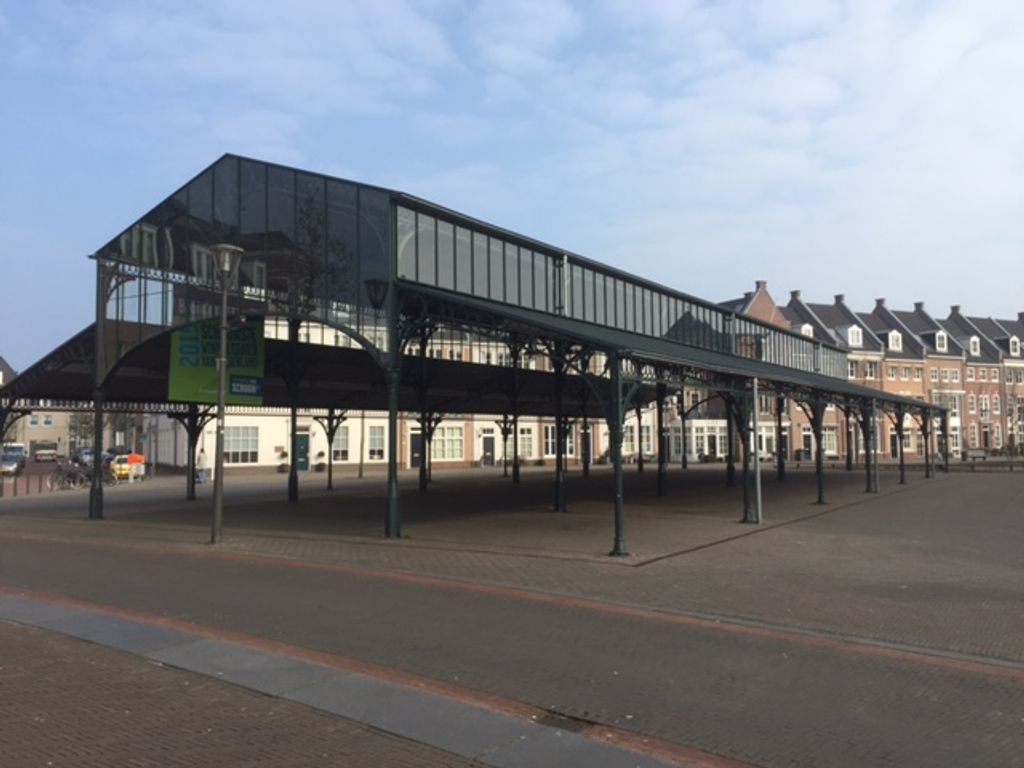 Winkelcentrum Brandevoort , HELMOND