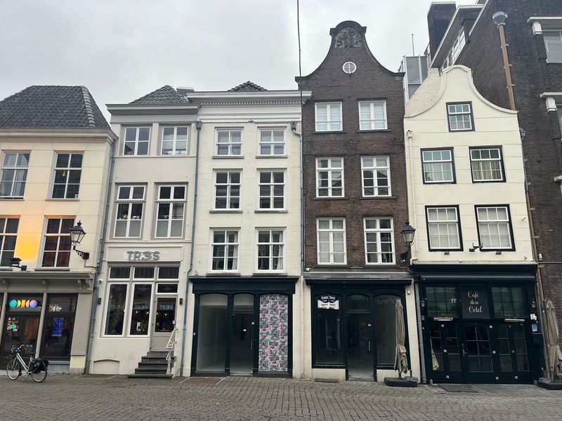 Pensmarkt 7-11, 'S-HERTOGENBOSCH