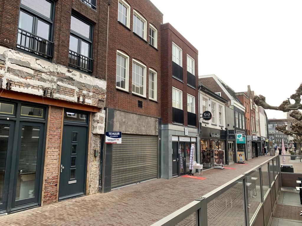 Veestraat 37, HELMOND