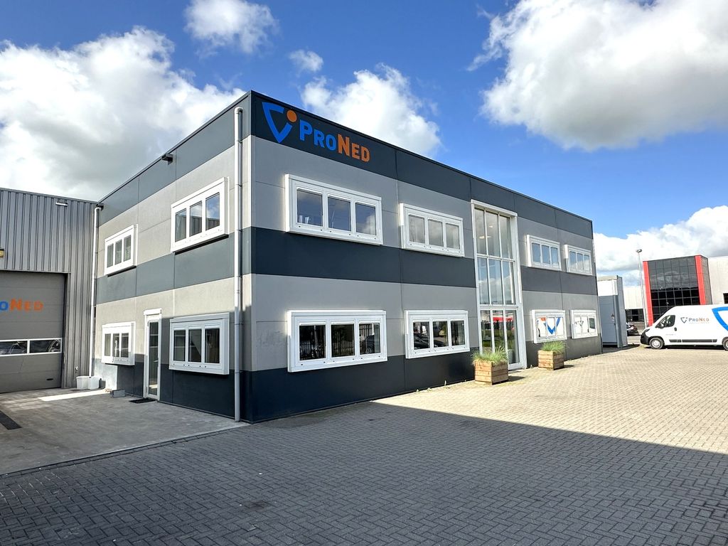 Valeton 15, Zaltbommel