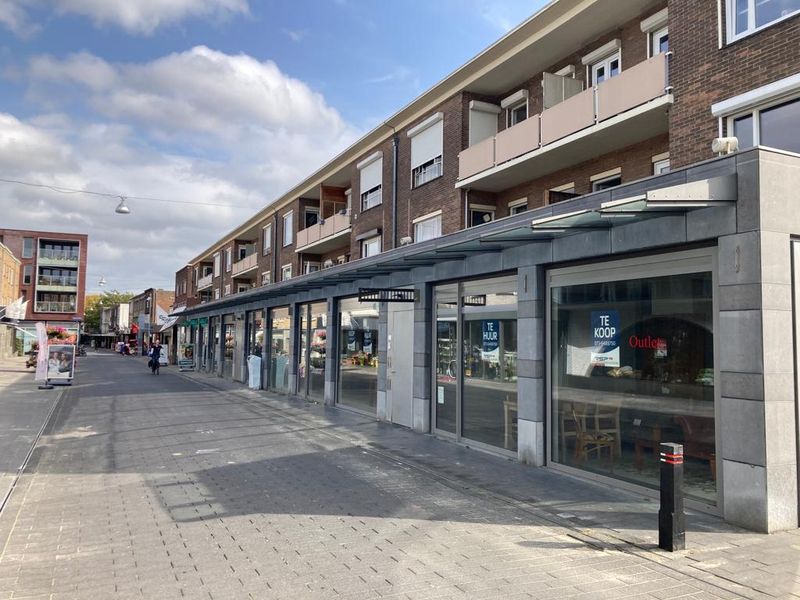 Salmstraat 4-28, GELEEN