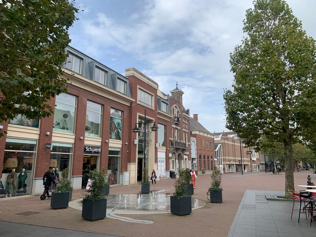 Elzaspassage 8, Helmond