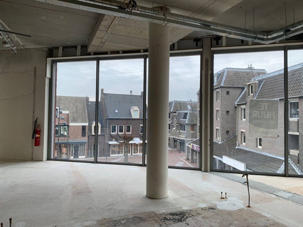 Martinetplein 3, DEURNE