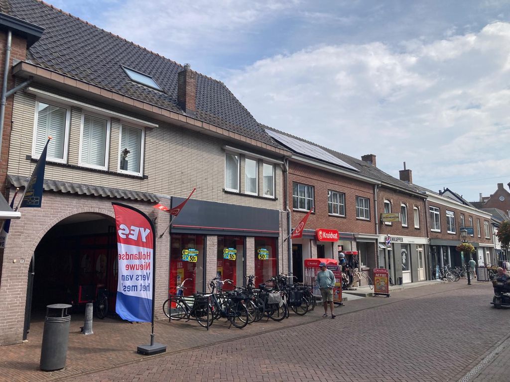 Zandstraat 30-32, GENNEP