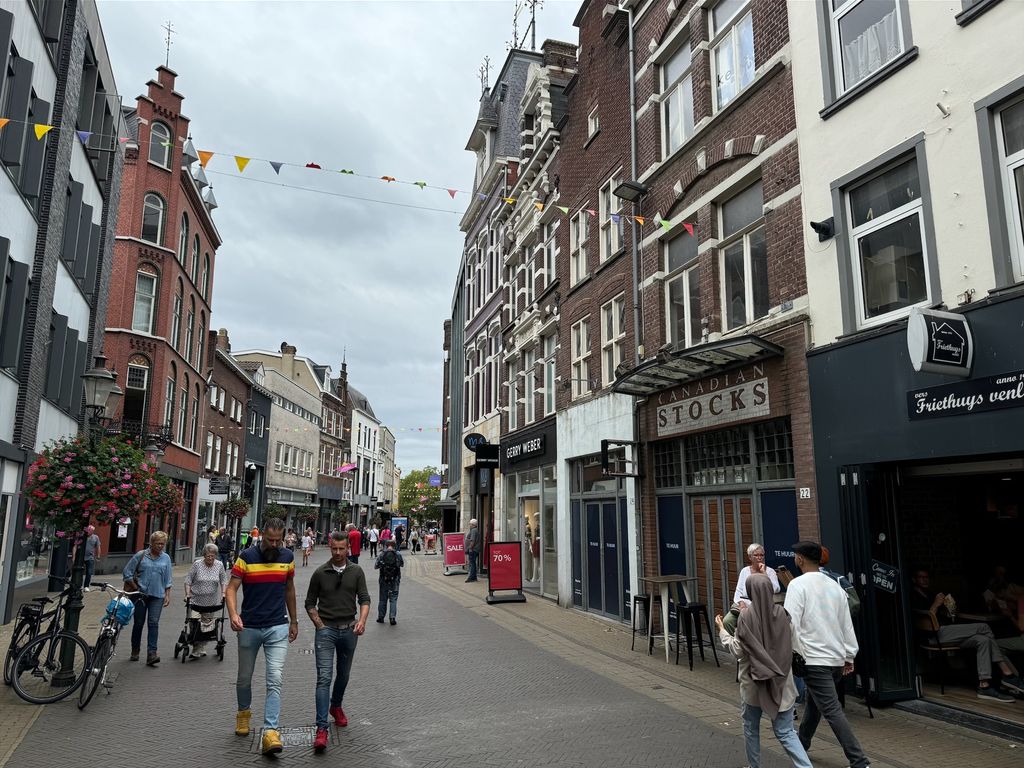 Vleesstraat 22--24, VENLO